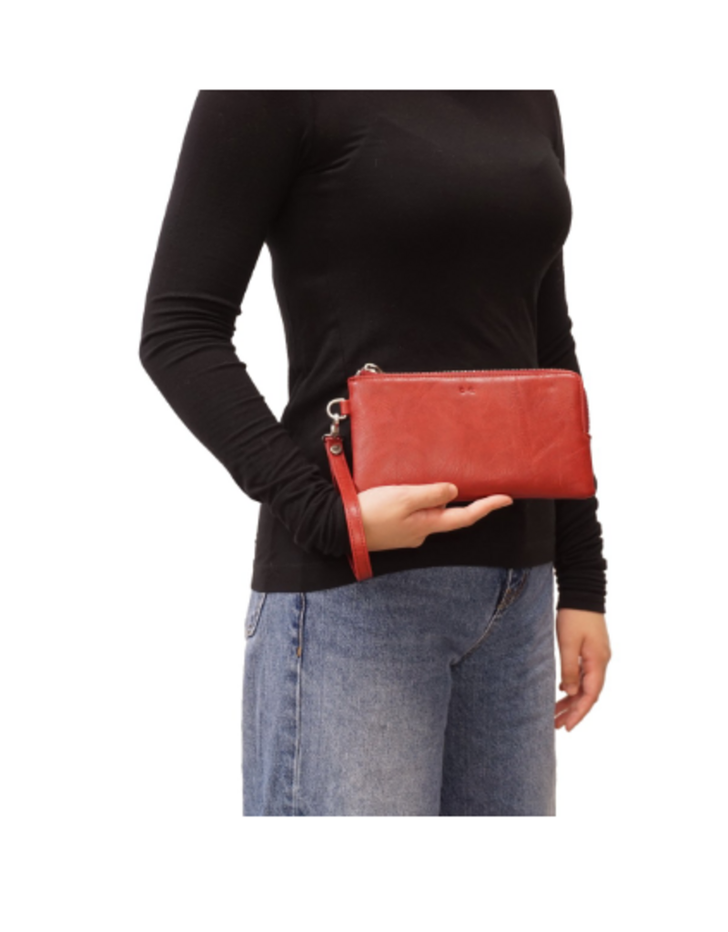 MARGOT CLUTCH WALLET
