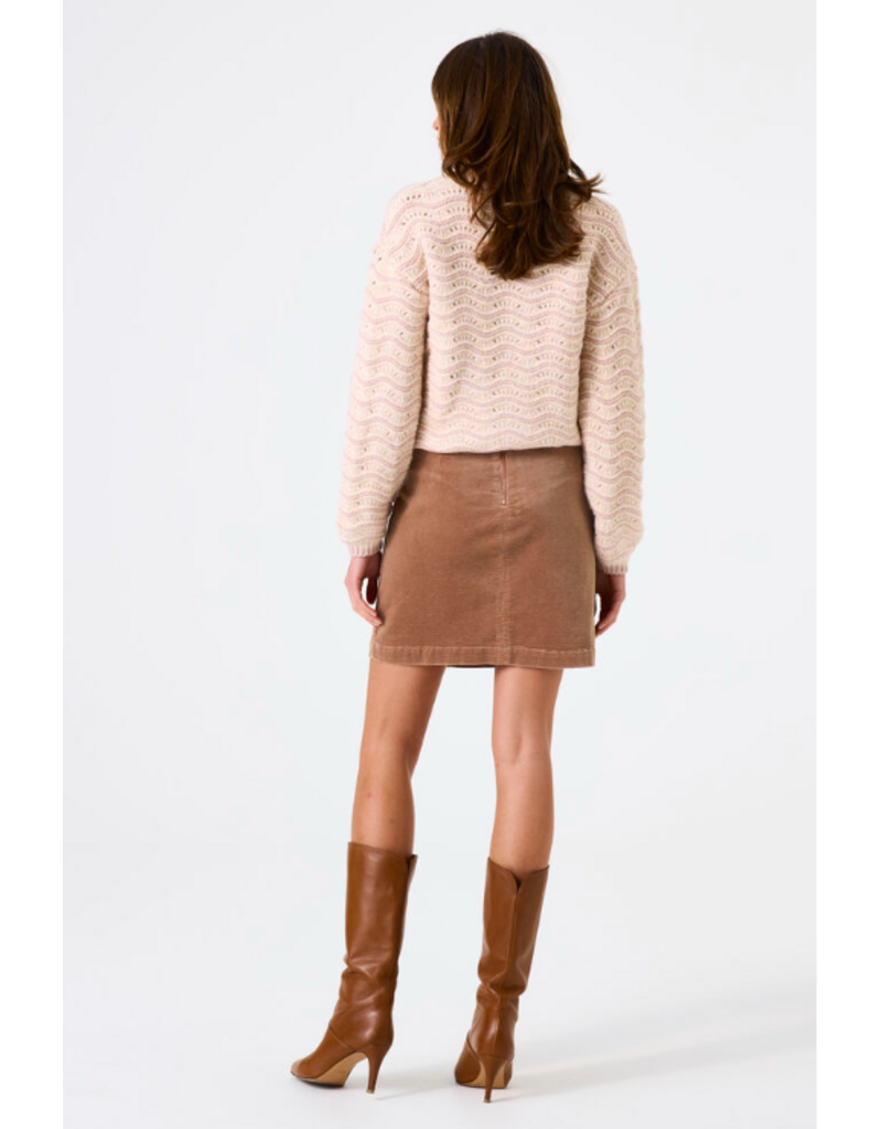 KNIT SWEATER