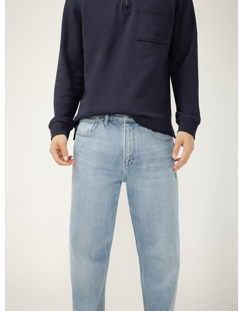 SILVER JEANS RELAXED FIT STRAIGHT - 32 LEG