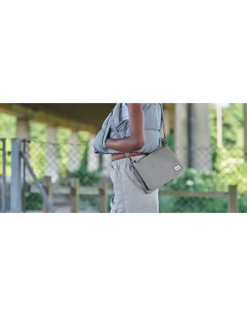 ORI LONDON CARNABY CANVAS BAG