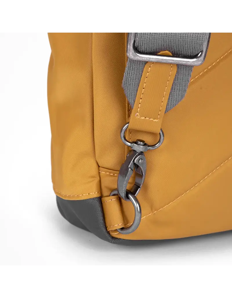 ORI LONDON WILLESDEN B NYLON BAG