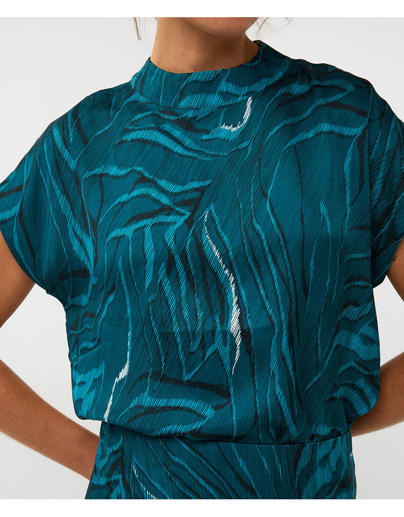 TEAL PATTERNED TOP