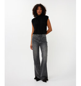 TOP w/GATHERED FRONT BLACK