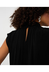 TOP w/GATHERED FRONT BLACK