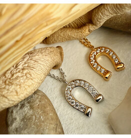 PIKA & BEAR VERMEJO HORSESHOE NECKLACE