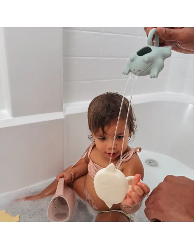 NOUKA NOUKA SCOOP & SPRINKLE WATER ANIMALS