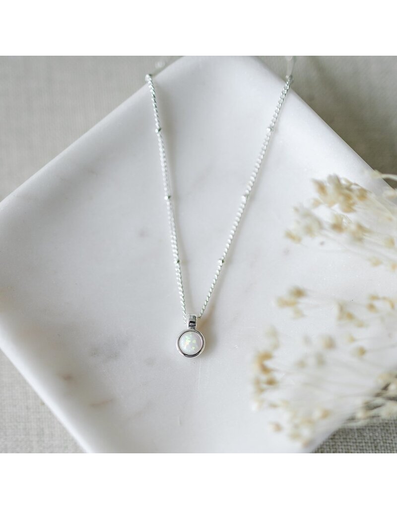 GLEE ONA OPALITE NECKLACE