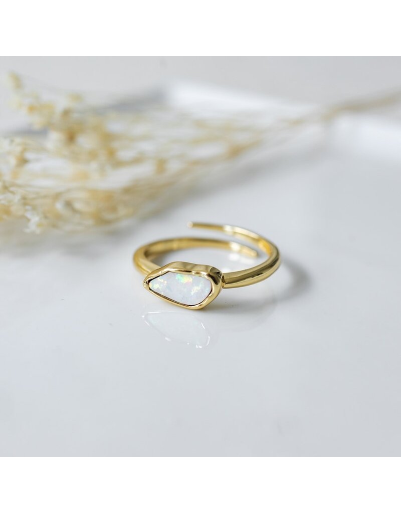 GLEE OPALITE PEBBLE RING