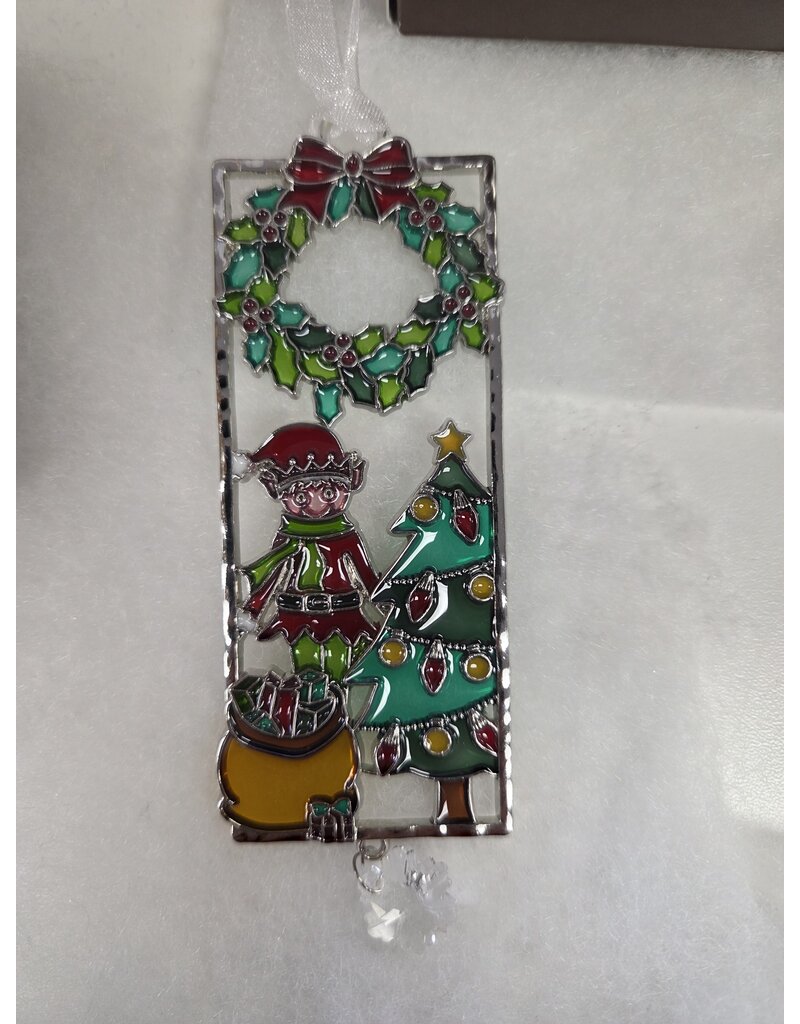 HOLIDAY SCENE ORNAMENTS