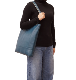AMIA 2-IN-1 REVERSIBLE TOTE