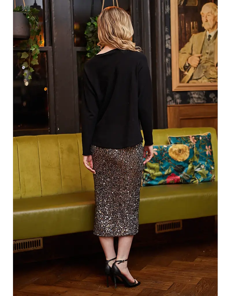 HOLLAND PARK SWEATER - BLACK