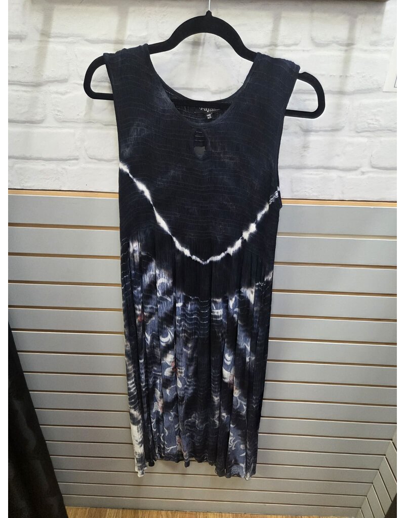 SMOCKED SLVLESS ONE SIZE DRESS