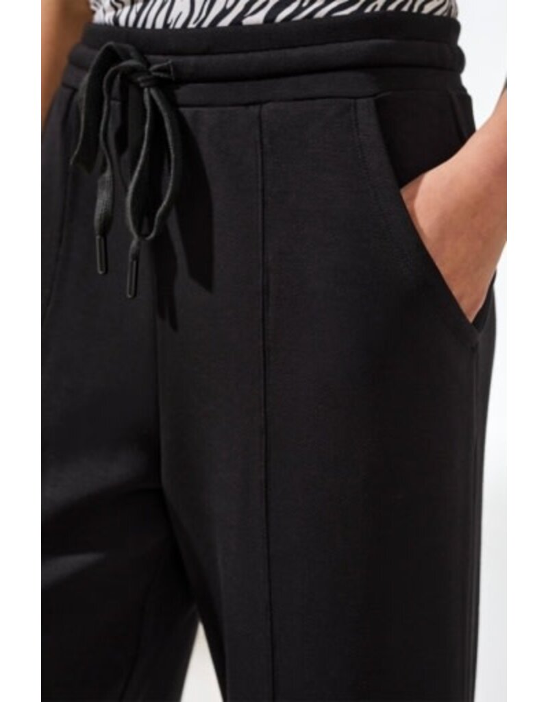 TRIBAL TECHNO LUX - PULL ON CAPRI W/DRAWCORD