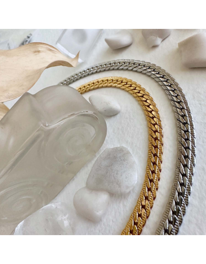 PIKA & BEAR SCUTES CHUNKY TEXTURED CHAIN