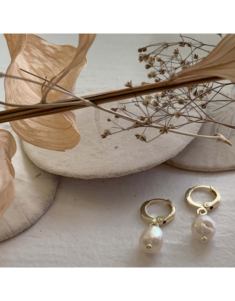 PIKA & BEAR RUTH DROP PEARL EARRINGS