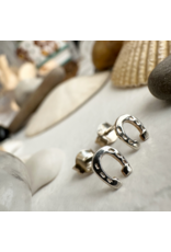 PIKA & BEAR BENALTO TINY HORSESHOE STUD EARRINGS