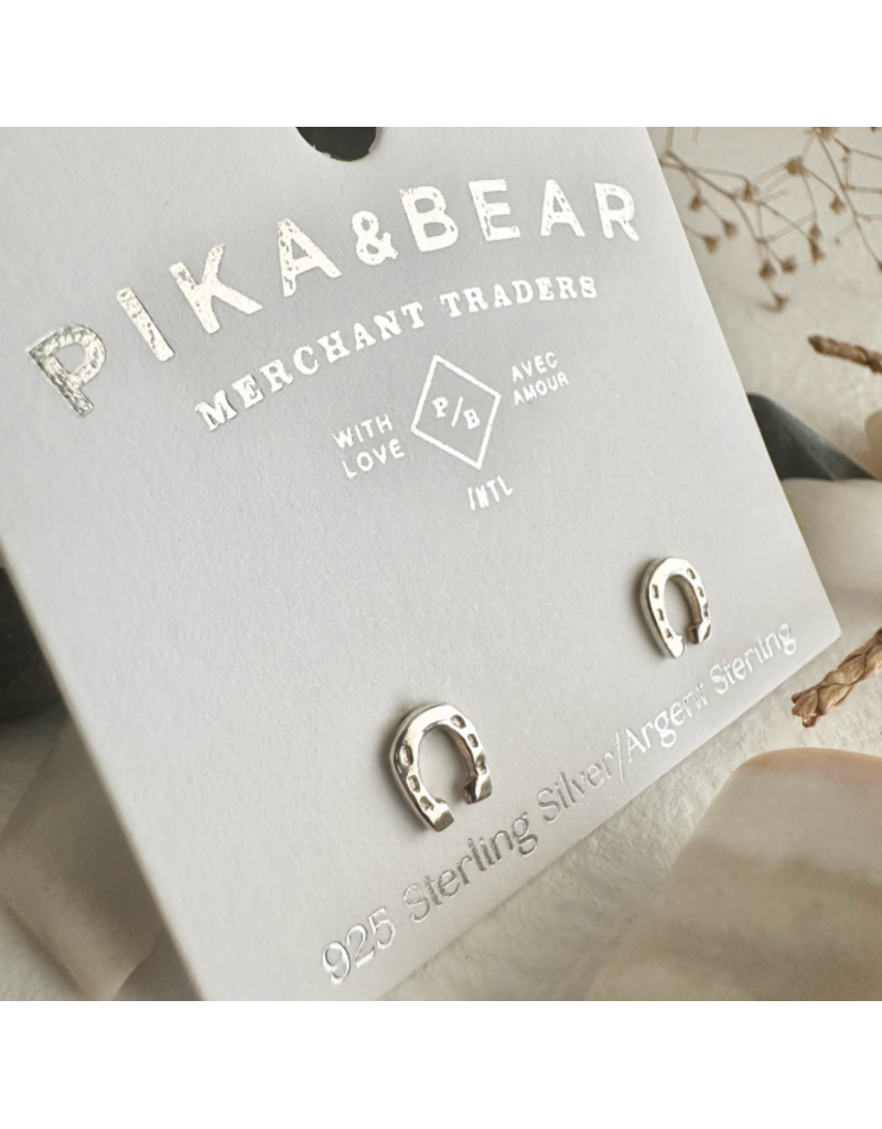 PIKA & BEAR BENALTO TINY HORSESHOE STUD EARRINGS