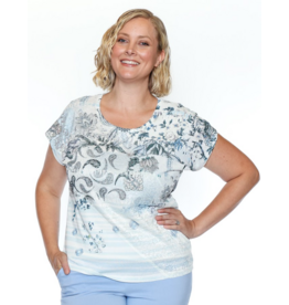 PRINTED TEE w/LACE OVERLAY