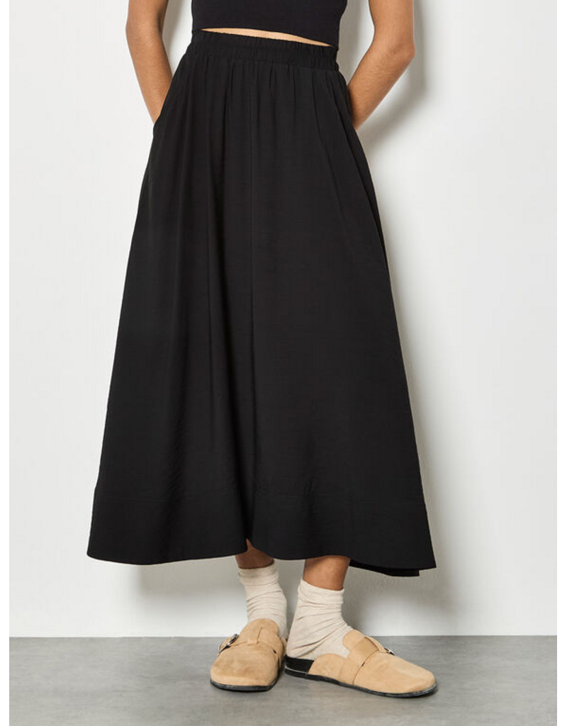BLACK A-LINE MIDAXI SKIRT