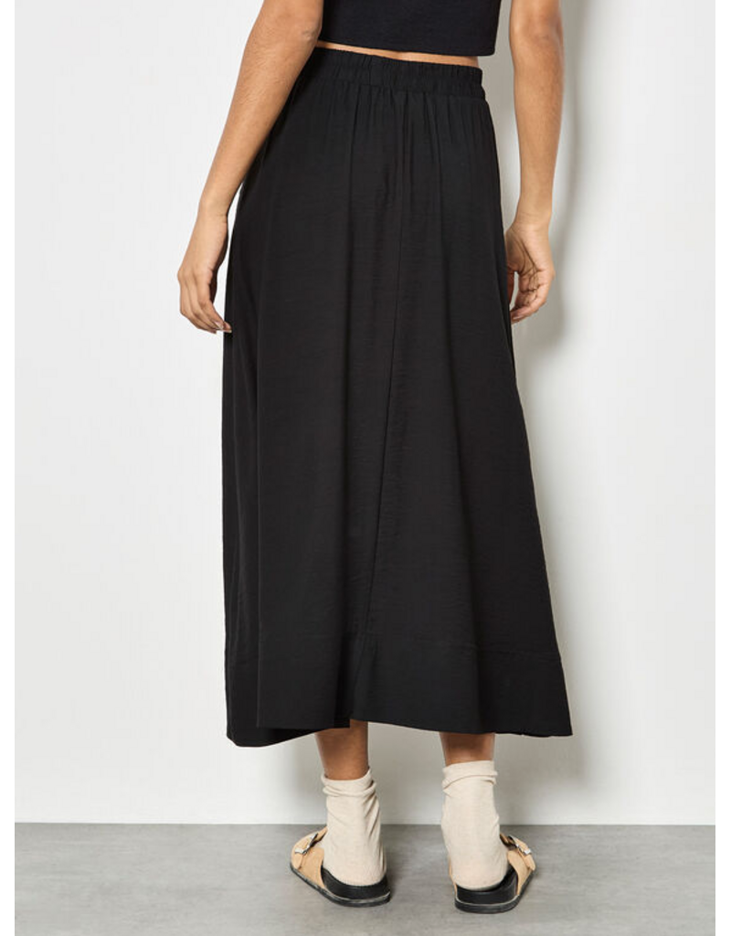 BLACK A-LINE MIDAXI SKIRT
