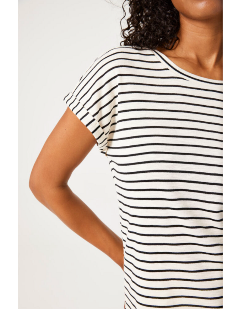 STRIPED TEE SHIRT