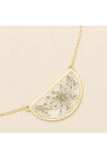 SCOUT PRESSED FLOWER NECKLACE GOLD