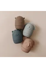 NOUKA CHARACTER BATH TOYS