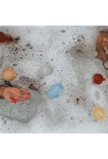 NOUKA CHARACTER BATH TOYS