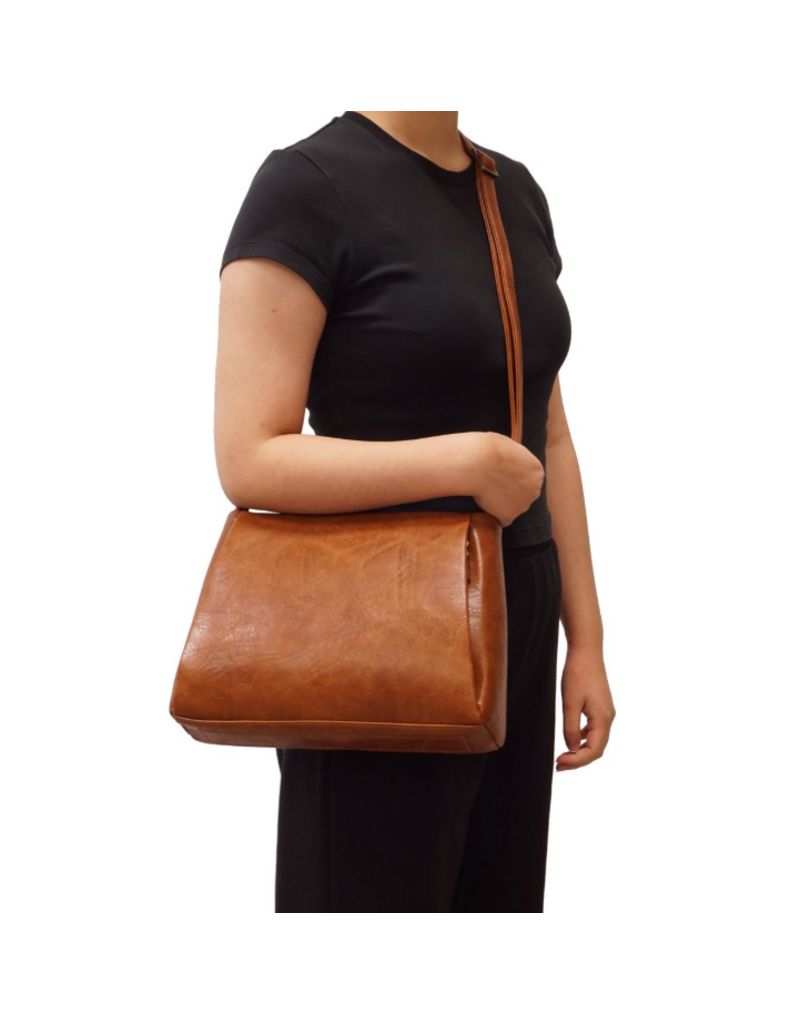MATTIE CROSSBODY