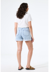 ISABELLA SHORT - LIGHT WASH