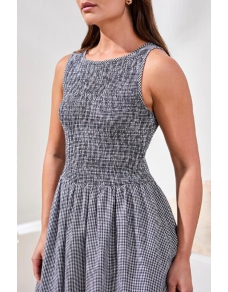 TRIBAL SLVLESS DRESS W/TOP RUCHING DTL-BLACK