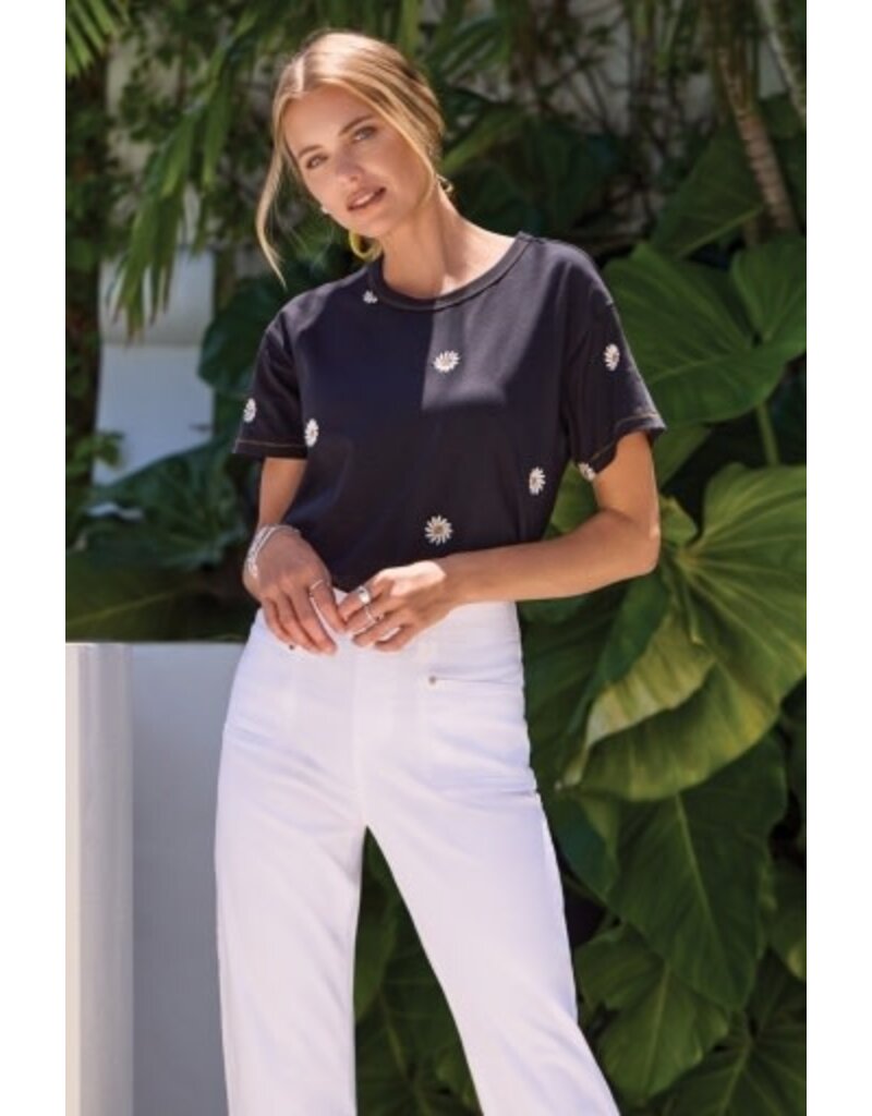 TRIBAL S/S CREW NECK TOP W/EMBROIDERY-BLACK