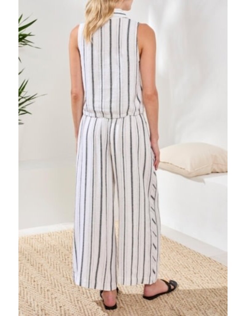 TRIBAL HIDDEN PLACKET SHIRT W/ ELASTIC WAIST-WHITE/BLACK