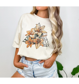 LILY TRIANGLE TEE - IVORY