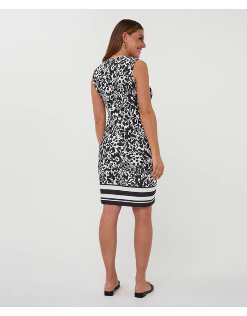 SLVLESS BLACK/WHITE PRINT DRESS