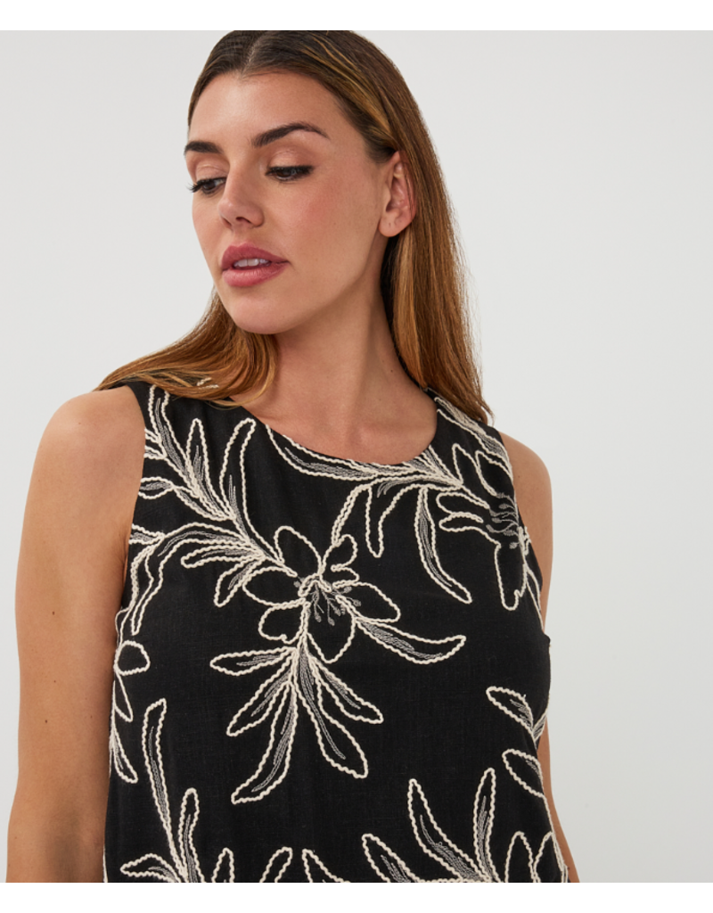 SLVLESS LINEN FLOWER EMBROIDERY TOP - BLACK/WHITE