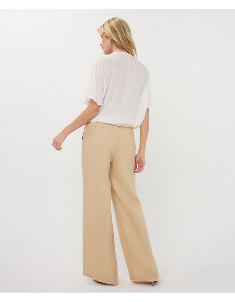 EMBROIDERED BATWING BLOUSE - OFF WHITE
