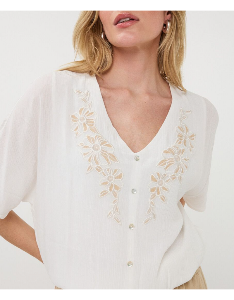 EMBROIDERED BATWING BLOUSE - OFF WHITE