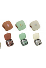 MANICURE SET - 8PC