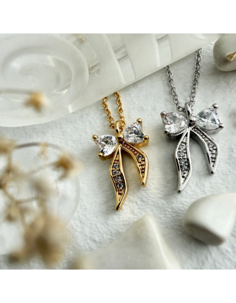 PIKA & BEAR FONTANGE CHARM NECKLACE