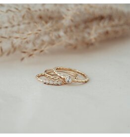 GLEE POPPY RING