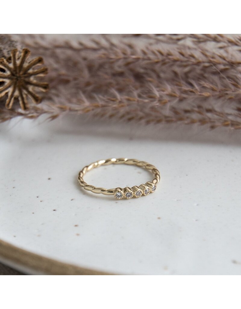 GLEE POPPY RING