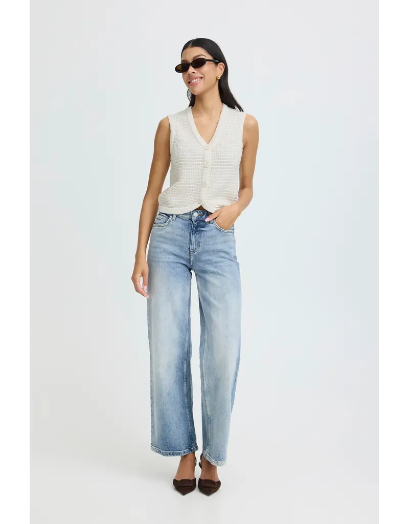 MIKALA SHORT WAISTCOAT