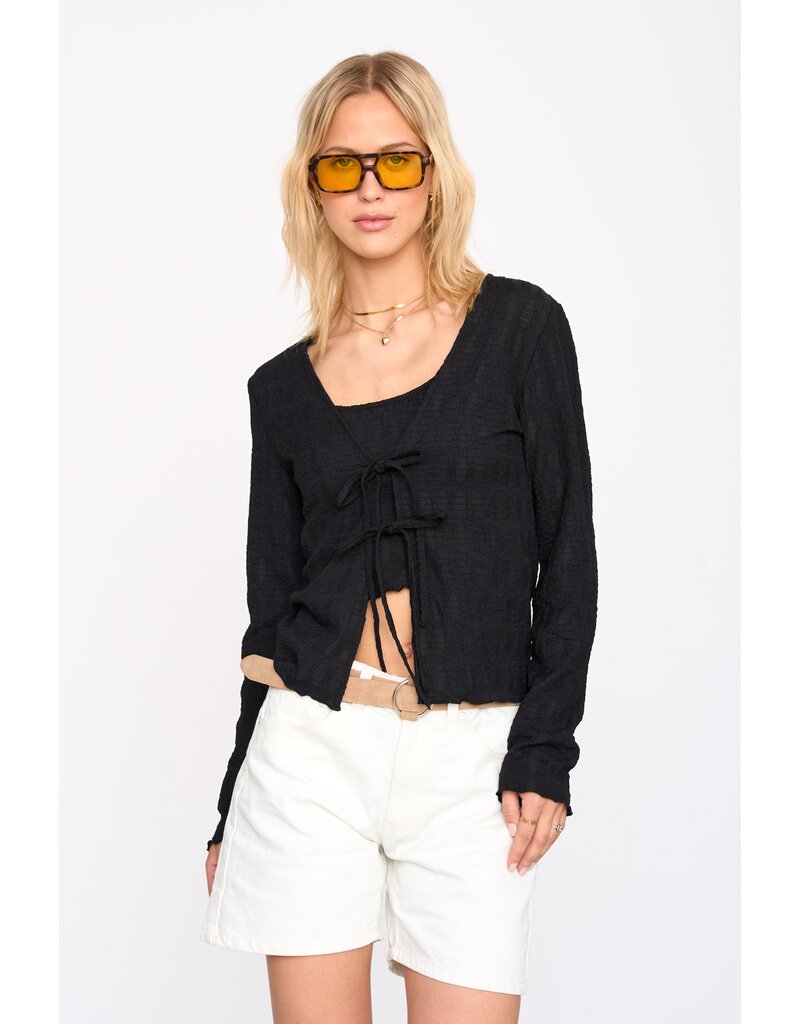 24COLOURS BLACK L/S SHIRT WITH FRONT TIES