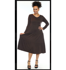 TIERED BROWN V BECK LONG SLEEVE DRESS