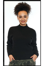 TURTLE NECK KNIT BLACK SWEATER