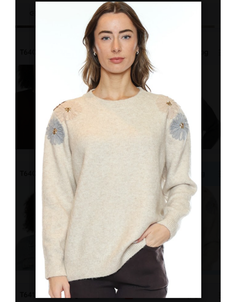 SWEATER W/ EMBROIDERED & SEQUIN FLOWERS