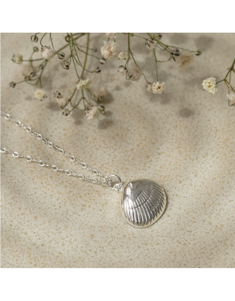 GLEE NORI NECKLACE