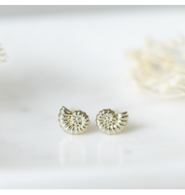 GLEE SWIRL STUDS