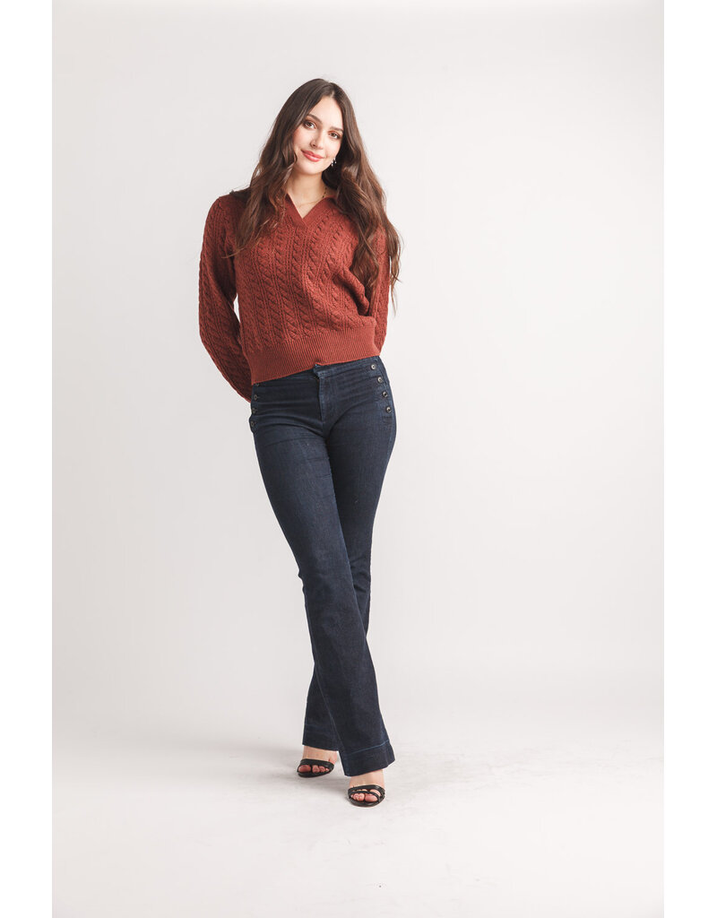 JOHNEY COLAR CABLE KNIT SWEATER